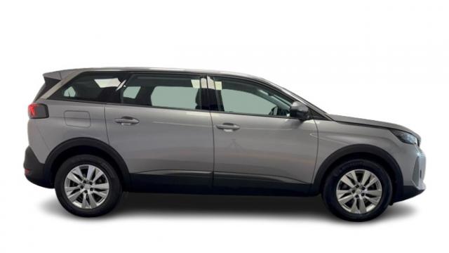 Peugeot 5008 image 9