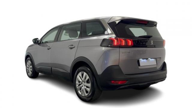 Peugeot 5008 image 8