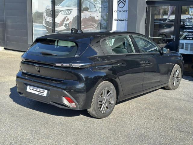 Peugeot 308 image 1