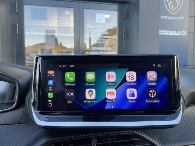 Peugeot 2008 image 2