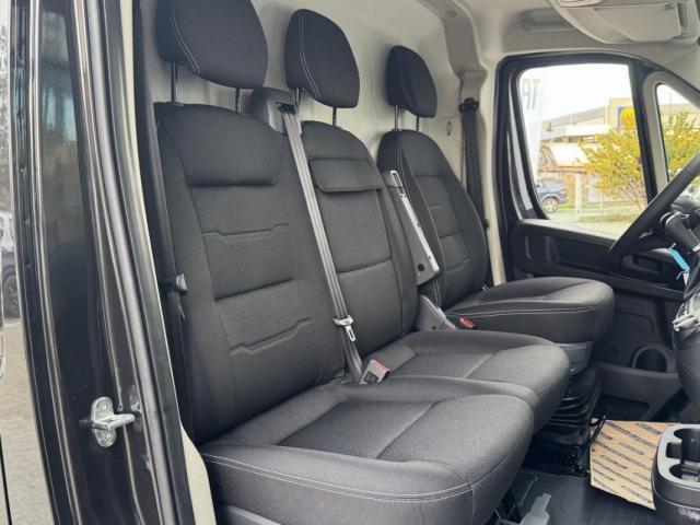 Peugeot Boxer image 4