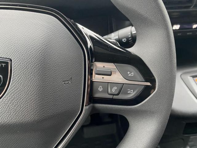 Peugeot Partner image 8