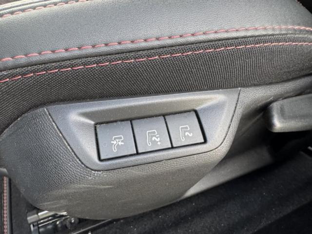 Peugeot 308 image 8