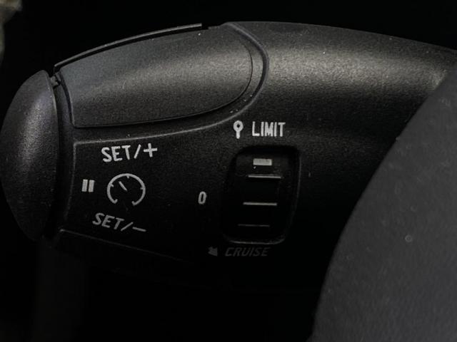 Peugeot 2008 image 8