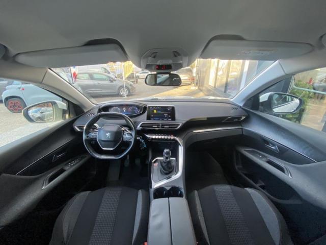 Peugeot 3008 image 9