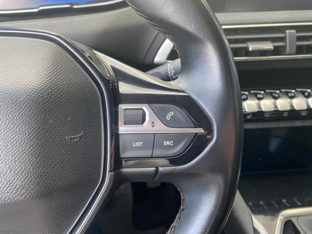 Peugeot 3008 image 3