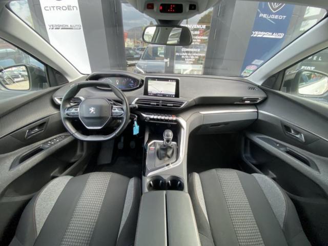 Peugeot 5008 image 4