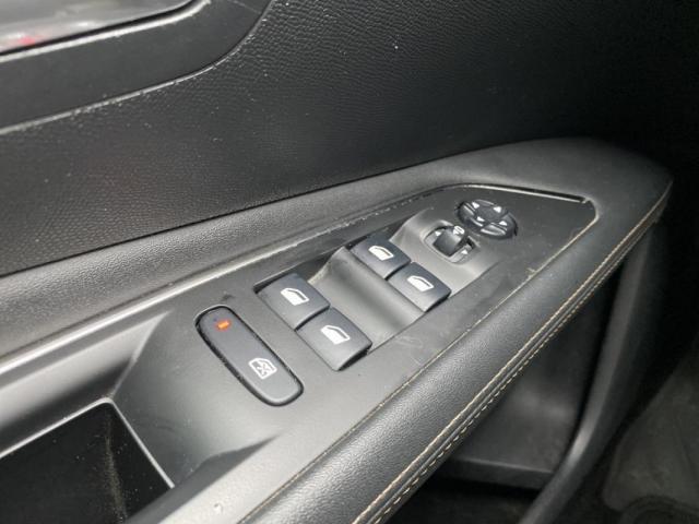 Peugeot 3008 image 7
