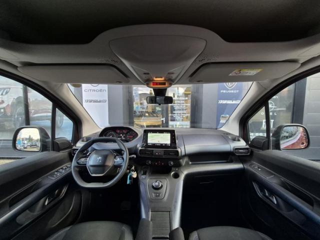 Peugeot Rifter image 9