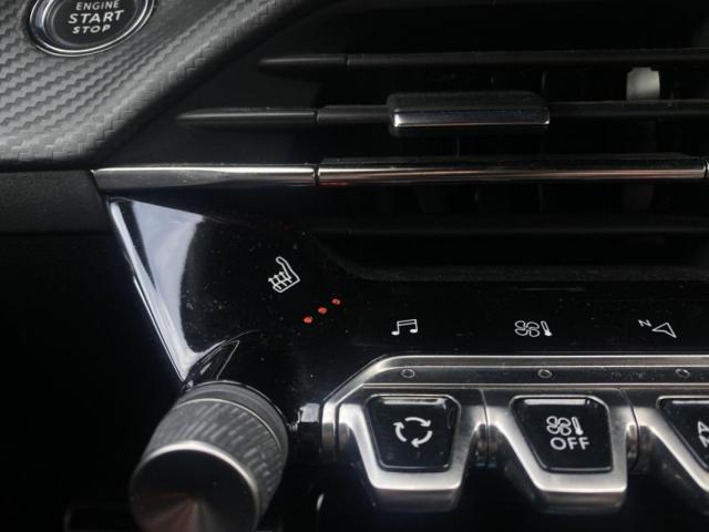 Peugeot E-208 image 6