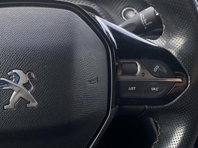 Peugeot E-208 image 4