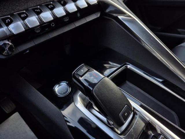 Peugeot 3008 image 6
