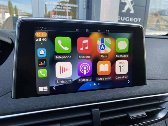 Peugeot 3008 image 2