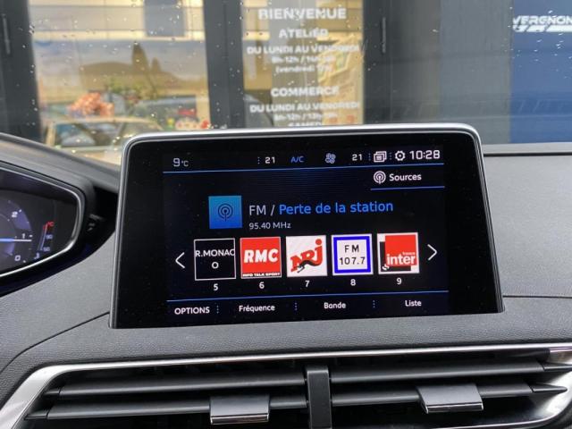 Peugeot 3008 image 9