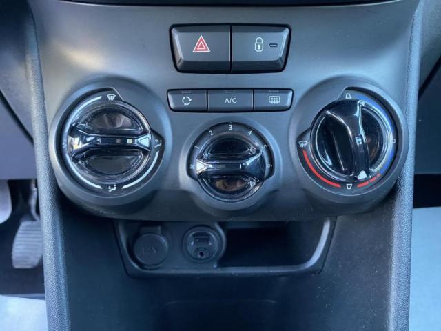 Peugeot 208 image 6