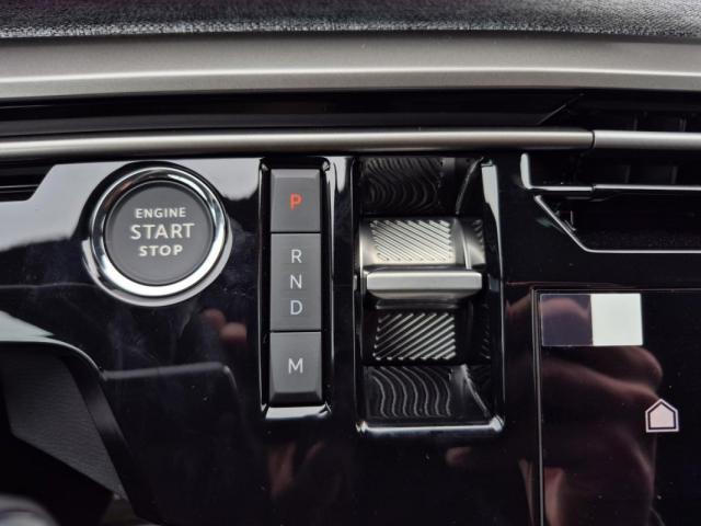 Peugeot 3008 image 8