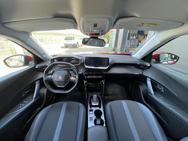 Peugeot 2008 image 7