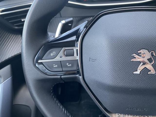 Peugeot 2008 image 9