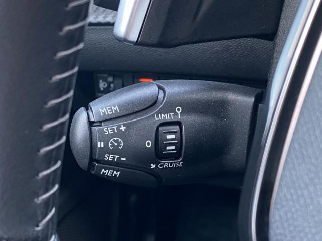 Peugeot 2008 image 4