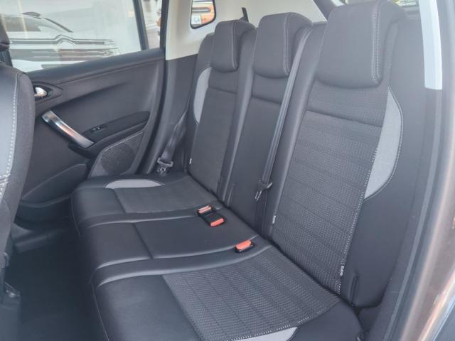 Peugeot 2008 image 7