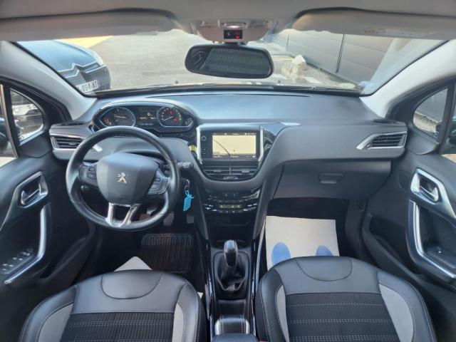 Peugeot 2008 image 9