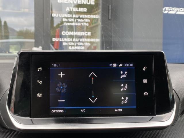 Peugeot 2008 image 4