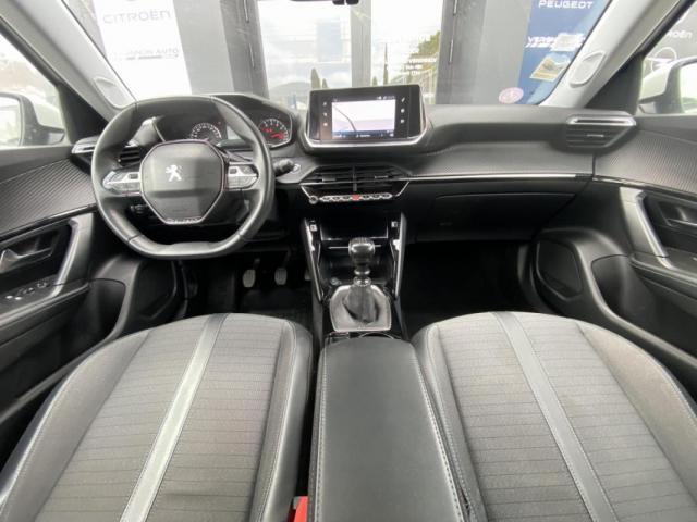 Peugeot 2008 image 6