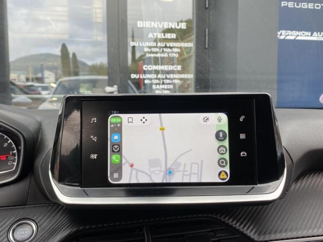 Peugeot 2008 image 2