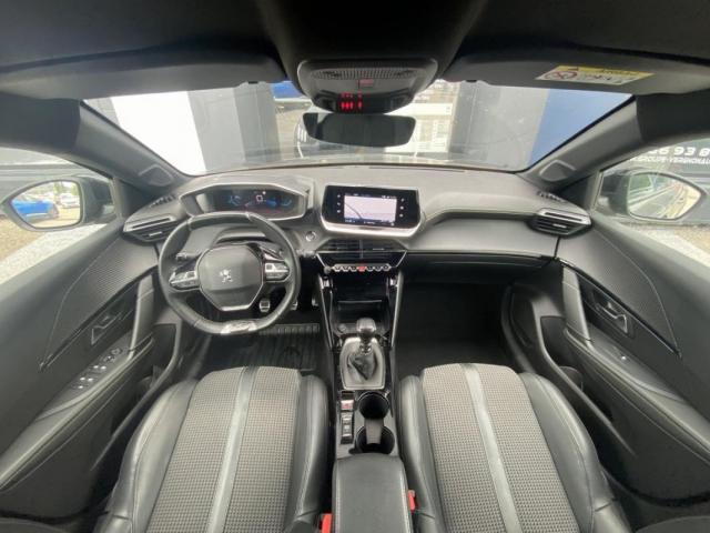 Peugeot 208 image 6