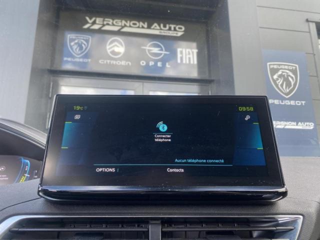 Peugeot 3008 image 8