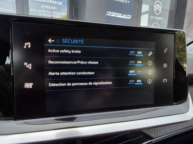 Peugeot 208 image 2