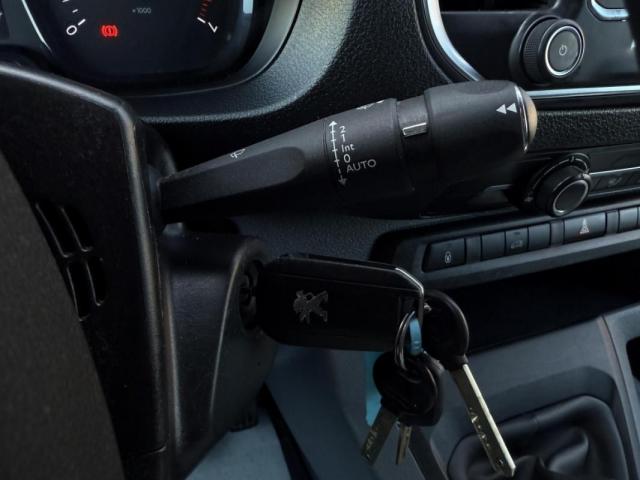 Peugeot Expert image 6