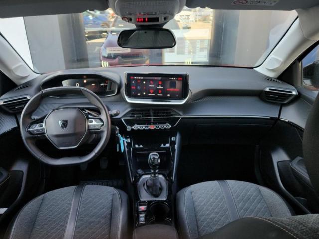 Peugeot 208 image 1
