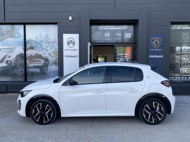 Peugeot 208 image 9