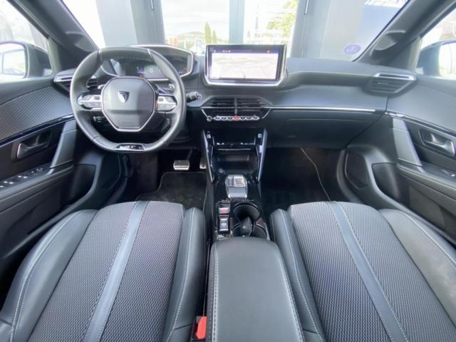 Peugeot 208 image 2