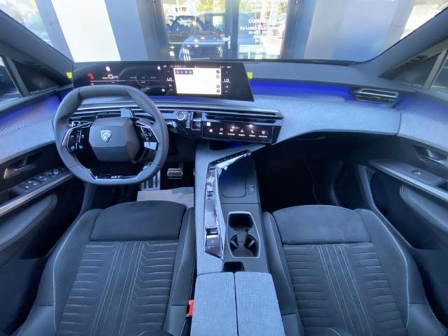 Peugeot 3008 image 8