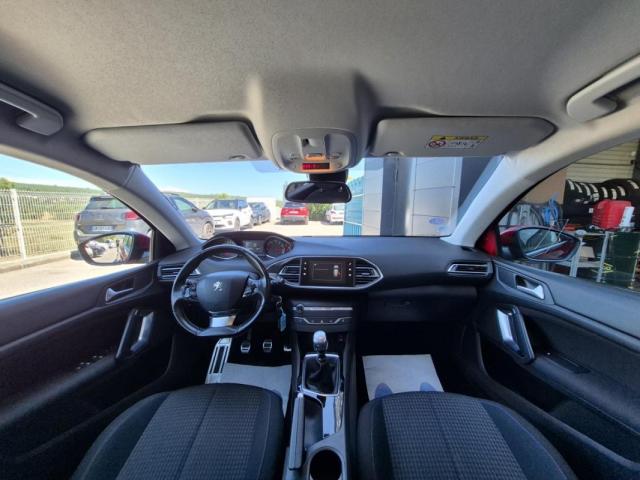 Peugeot 308 image 6