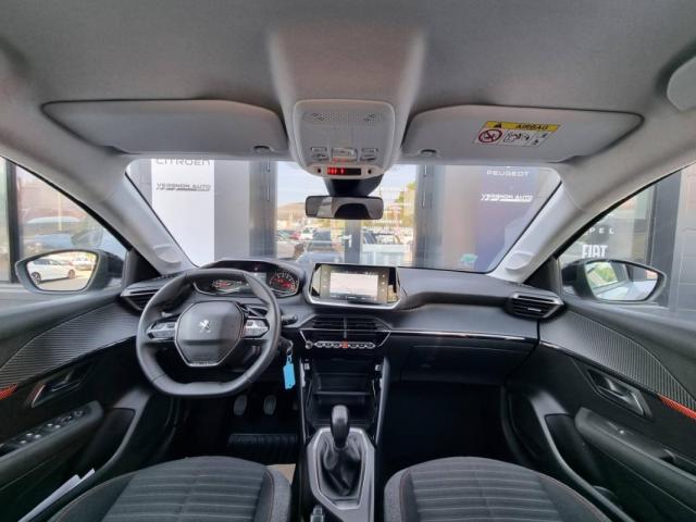 Peugeot 208 image 4