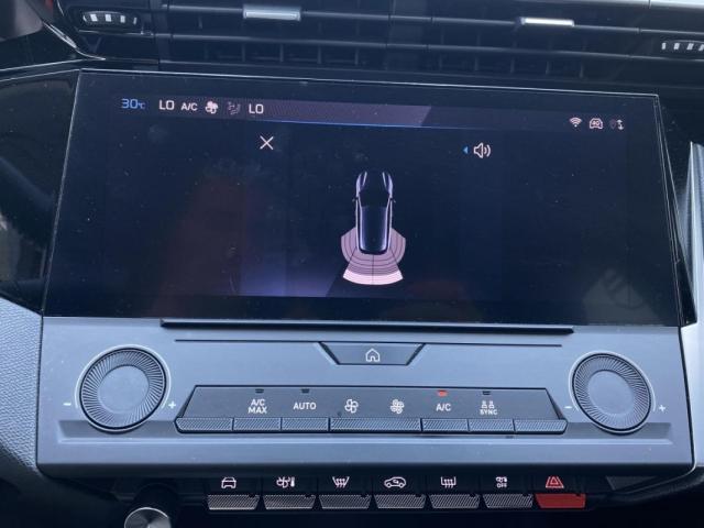 Peugeot 308 image 1