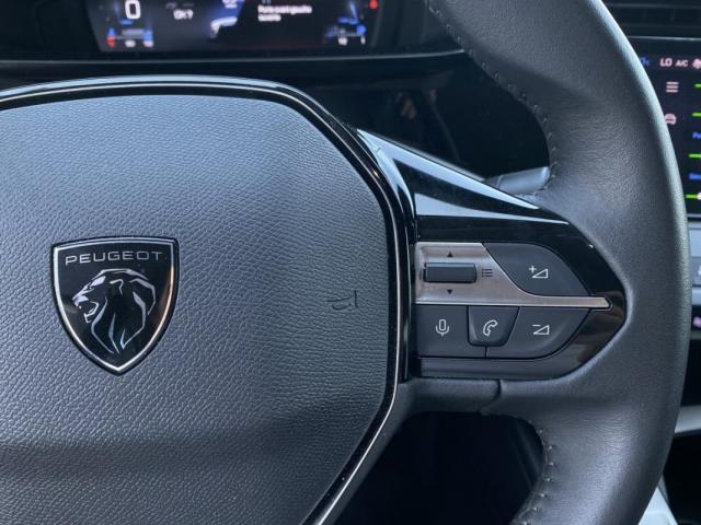Peugeot 308 image 9