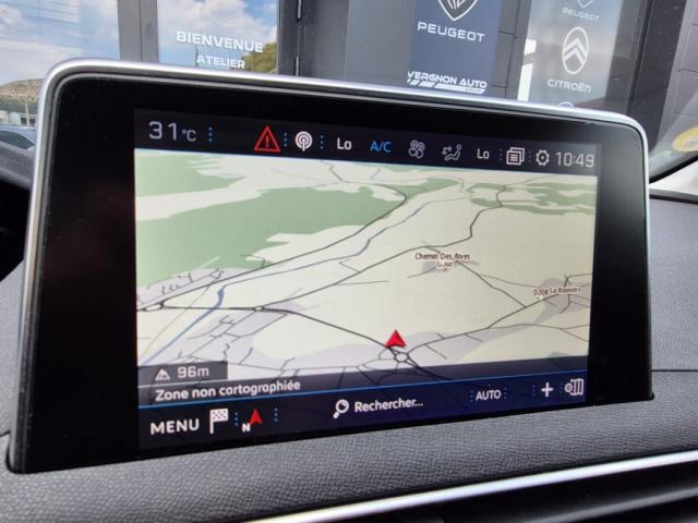 Peugeot 3008 image 1
