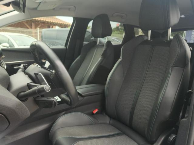 Peugeot 3008 image 3