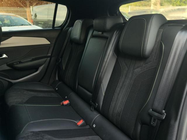 Peugeot 308 image 2