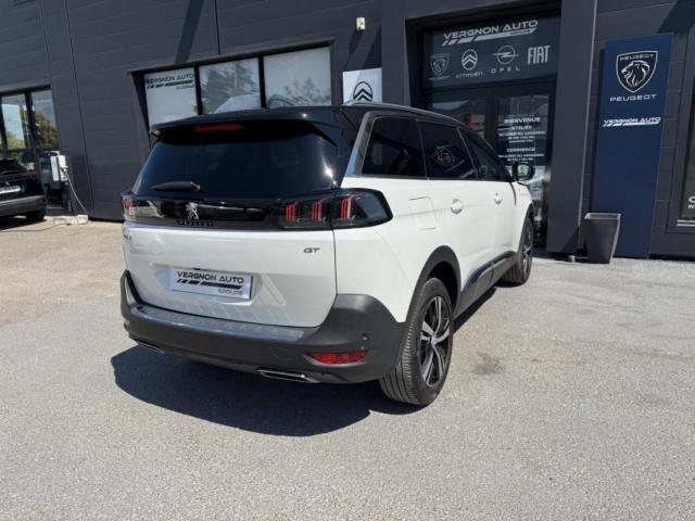 Peugeot 5008 image 2