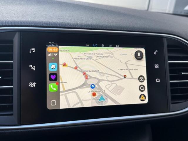 Peugeot 308 image 2