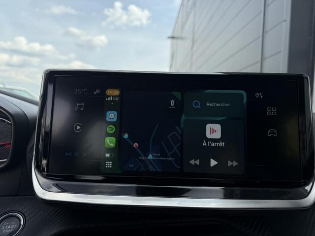 Peugeot 208 image 6