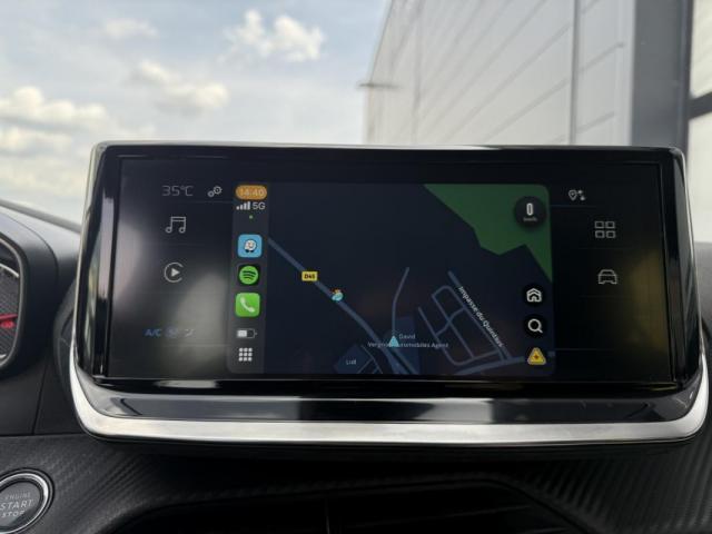 Peugeot 208 image 7