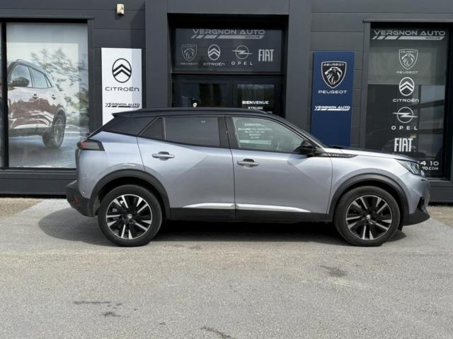 Peugeot 2008 image 1