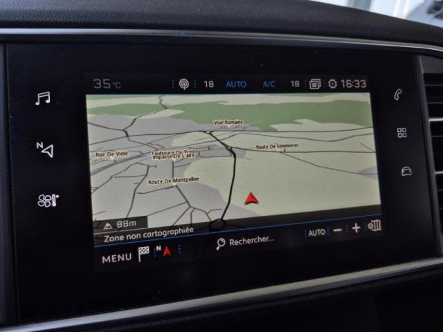 Peugeot 308 image 2
