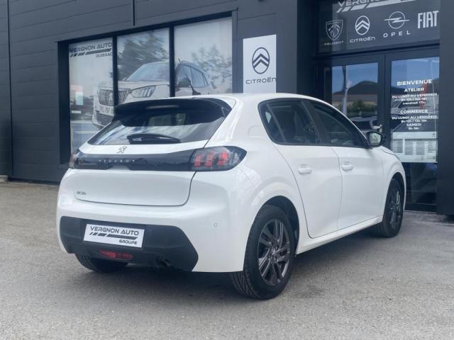 Peugeot 208 image 2